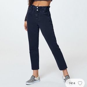 PACSUN BLACK MOM JEANS